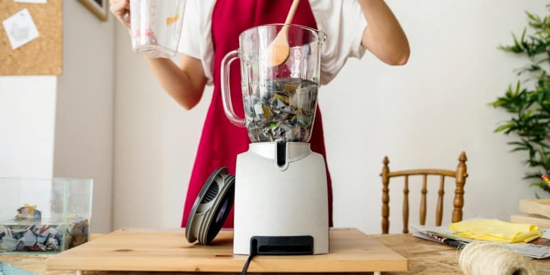 https://www.thehealthycuisine.com/wp-content/uploads/2021/01/what-is-the-best-quiet-blender-for-smoothies.jpg